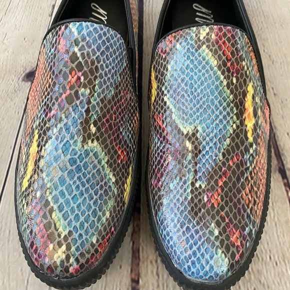 Mi.iM Snakeskin Slip On Sneakers - Picture 5 of 6